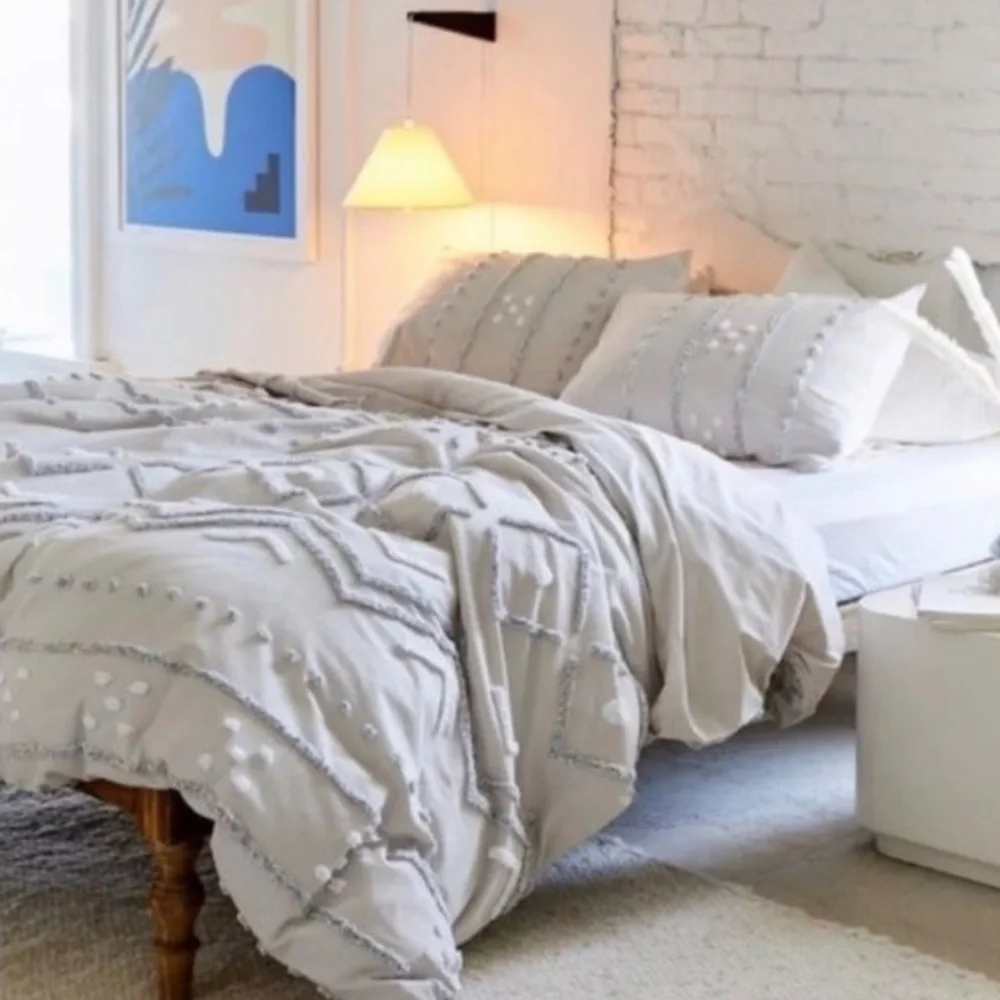Urban Outfitters geo tufted